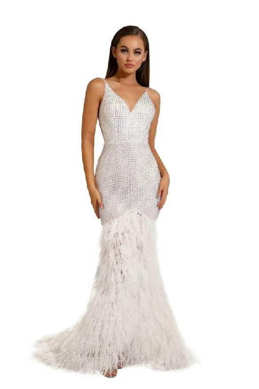 **Captivating Feather Prom Dress for the Star of the Night** Chic unclassified dresses