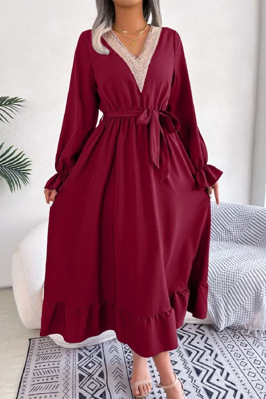 Contrast Belted Flounce Sleeve Dress Striped unclassified dresses