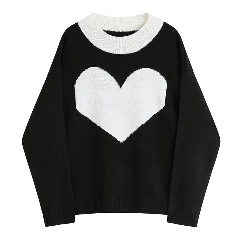 Korean Style Black Gothic Knitwear Women's Sweaters Sweet Heart Design Harajuku Loose Tops Casual Simple Casual Pullover Sweater Casual Sweater Gown